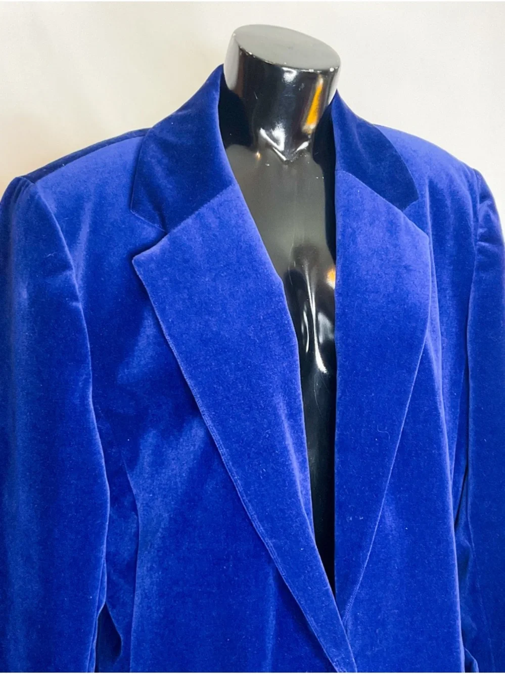 Women's Velvet Longline Blazer Jacket - Royal Blue - Picture 2 of 14